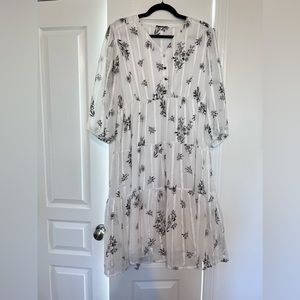 White size 14 spring dress